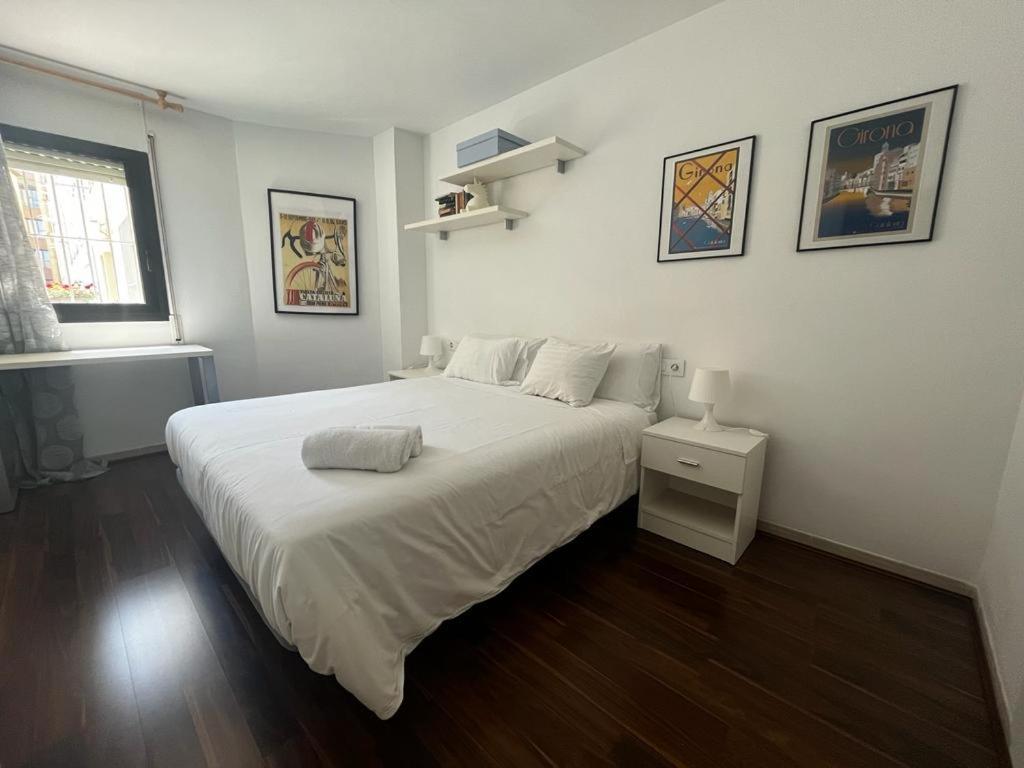 Apartamento Para 4 Con Terraza En El Centro Girona Exterior photo